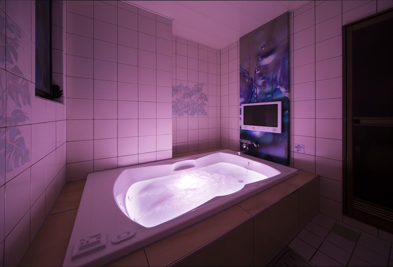 Hotel Plant Garden Resort (Adults Only) Toyokawa Luaran gambar