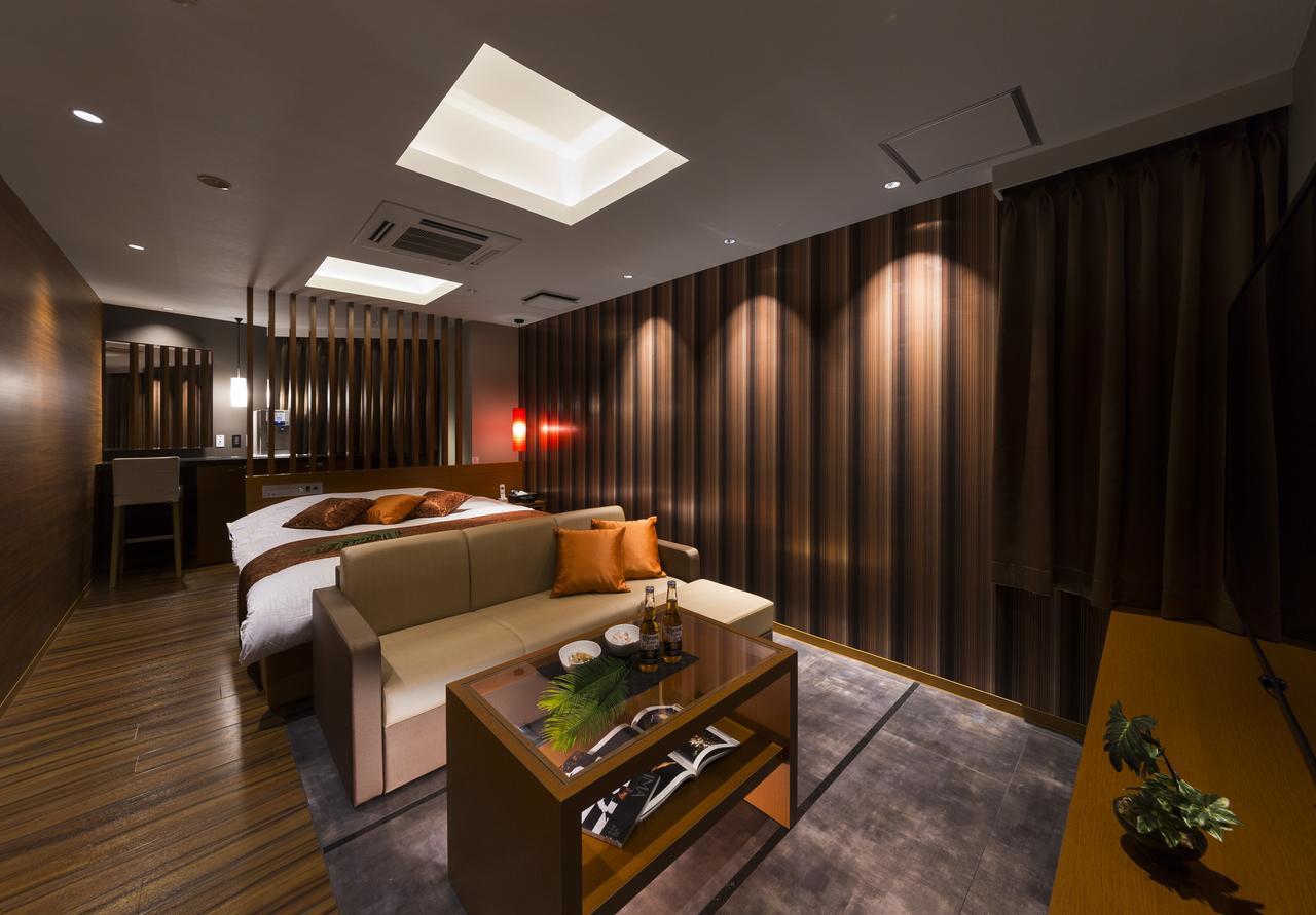 Hotel Plant Garden Resort (Adults Only) Toyokawa Luaran gambar