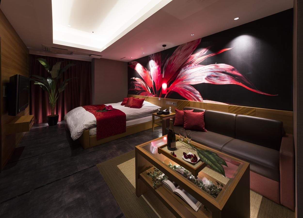 Hotel Plant Garden Resort (Adults Only) Toyokawa Luaran gambar