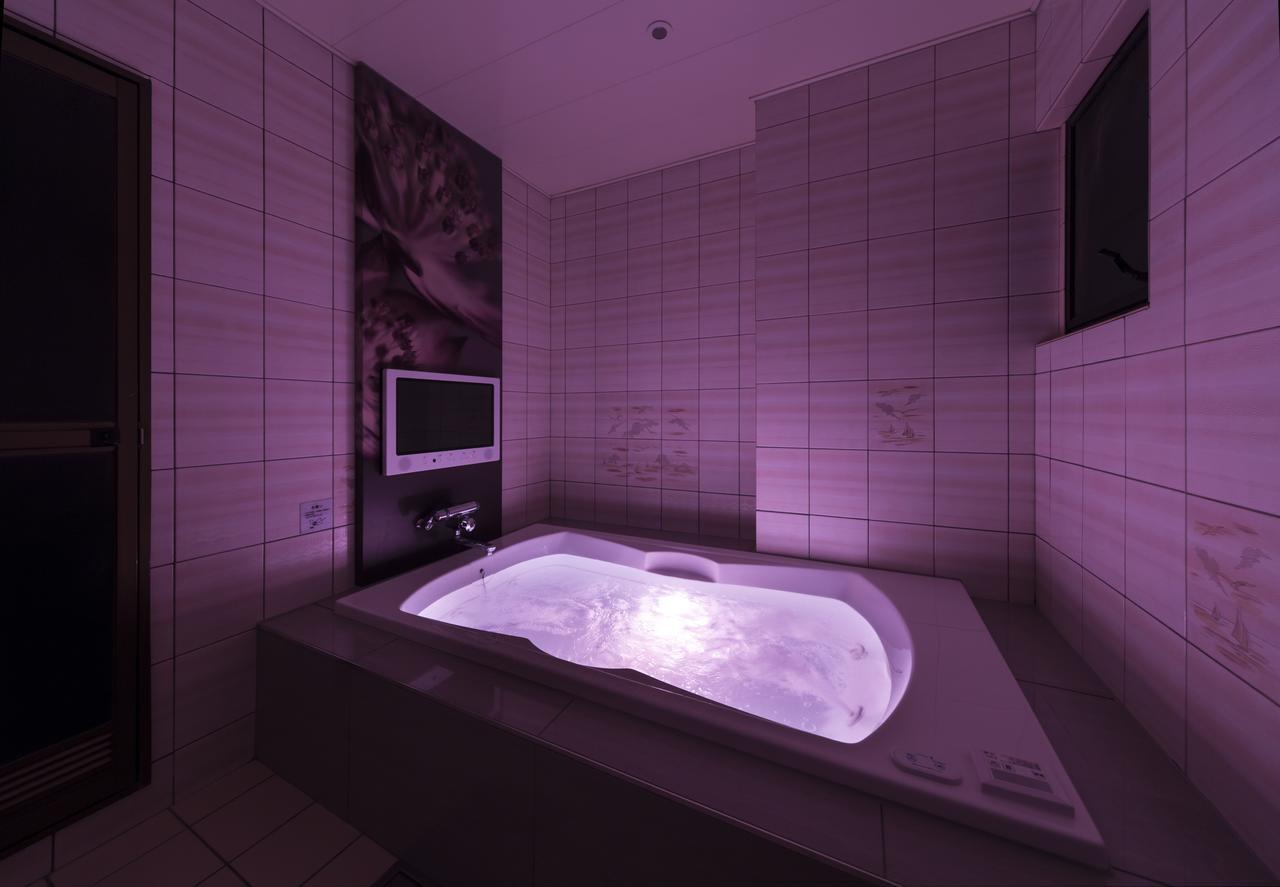 Hotel Plant Garden Resort (Adults Only) Toyokawa Luaran gambar