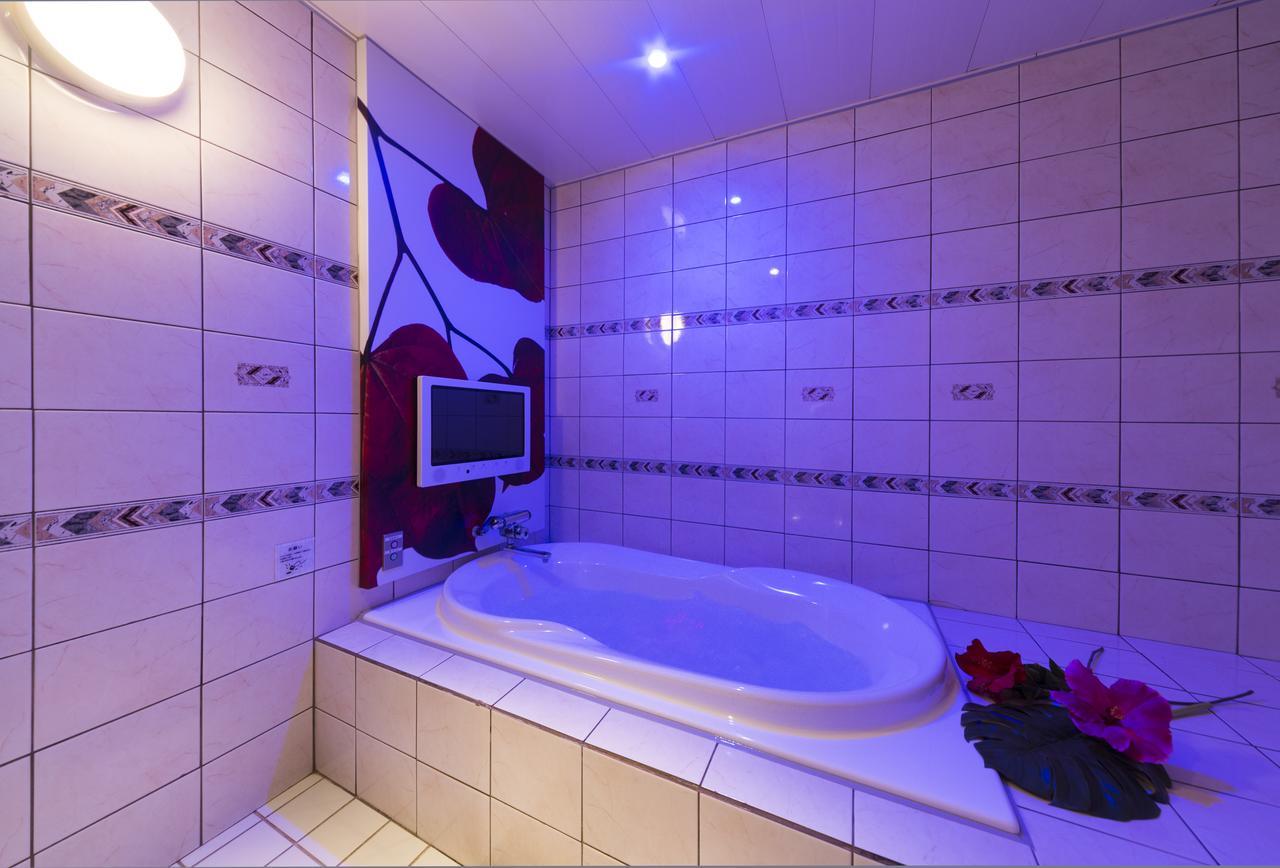 Hotel Plant Garden Resort (Adults Only) Toyokawa Luaran gambar