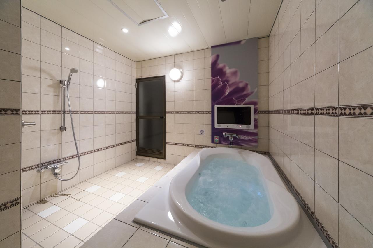 Hotel Plant Garden Resort (Adults Only) Toyokawa Luaran gambar